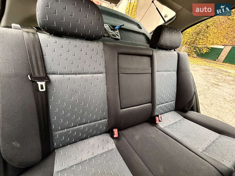 Лифтбек Skoda Octavia 2000 в Маньковке