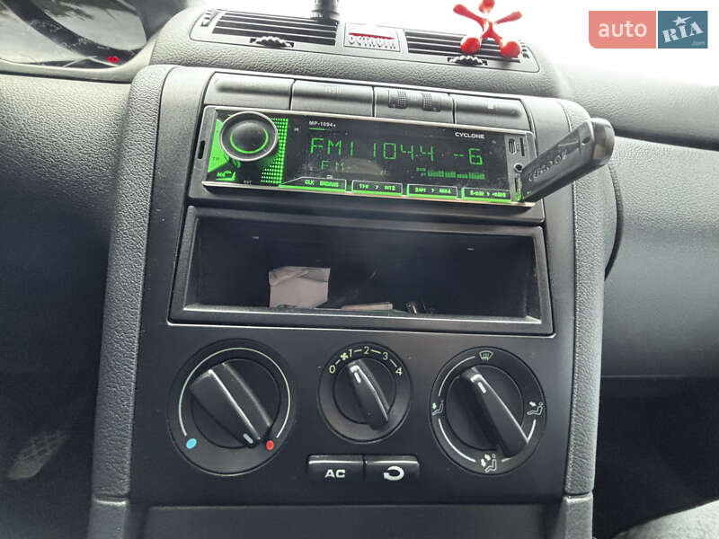 Лифтбек Skoda Octavia 2000 в Маньковке