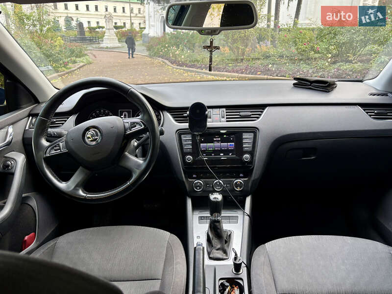 Лифтбек Skoda Octavia 2015 в Киеве фото 7 Лифтбек Skoda Octavia 2015 в Киеве