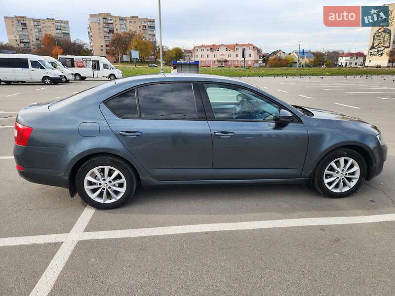 Лифтбек Skoda Octavia 2015 в Каменец-Подольском фото 3 Лифтбек Skoda Octavia 2015 в Каменец-Подольском