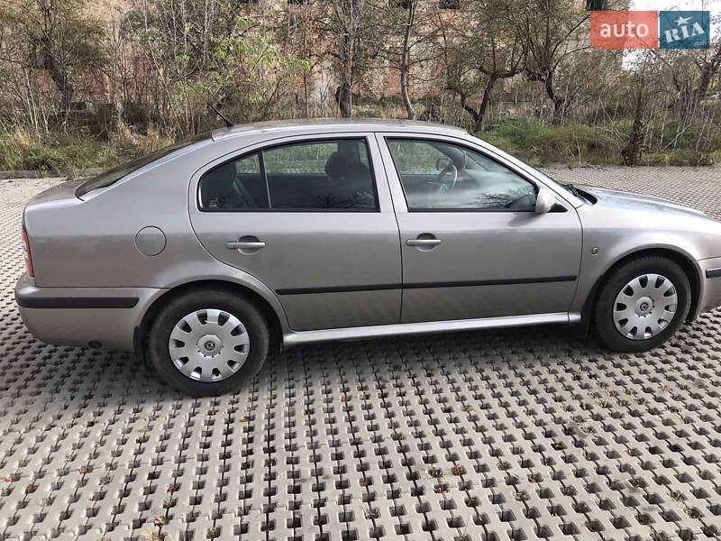 Лифтбек Skoda Octavia 2009 в Тульчине фото 6 Лифтбек Skoda Octavia 2009 в Тульчине