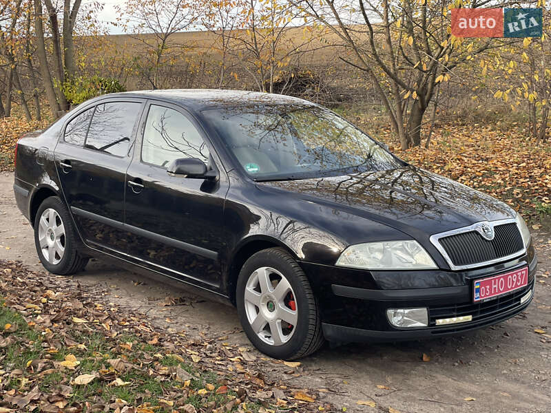 Лифтбек Skoda Octavia 2006 в Корсуне-Шевченковском