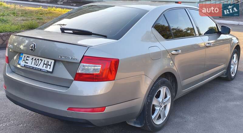 Лифтбек Skoda Octavia 2016 в Каменском фото 3 Лифтбек Skoda Octavia 2016 в Каменском