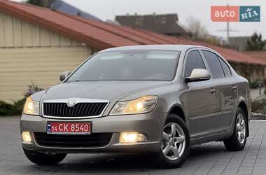 Лифтбек Skoda Octavia 2009 в Хусте