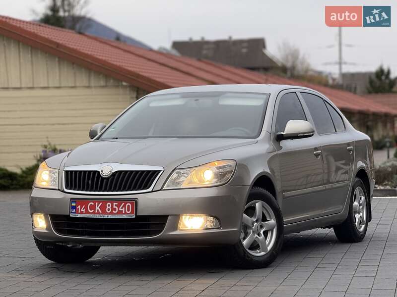 Лифтбек Skoda Octavia 2009 в Хусте фото Лифтбек Skoda Octavia 2009 в Хусте