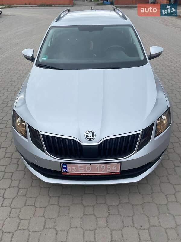 Универсал Skoda Octavia 2019 в Луцке фото 9 Универсал Skoda Octavia 2019 в Луцке