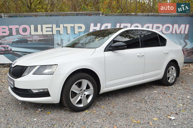 Лифтбек Skoda Octavia 2019 в Киеве
