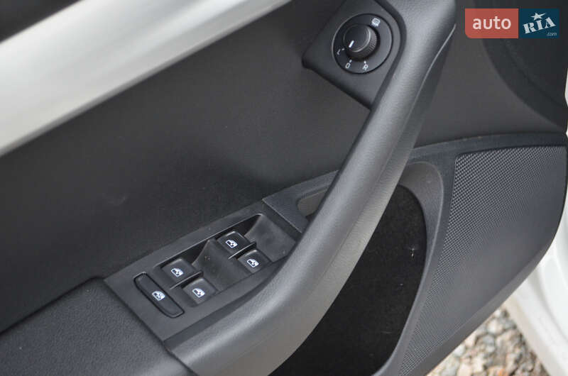 Лифтбек Skoda Octavia 2019 в Киеве