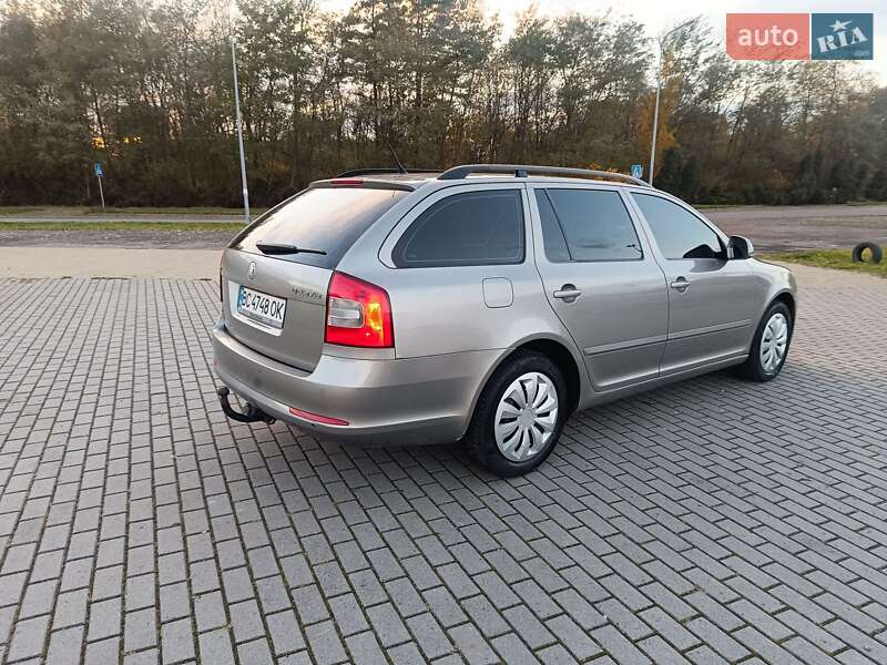 Универсал Skoda Octavia 2010 в Львове фото 12 Универсал Skoda Octavia 2010 в Львове