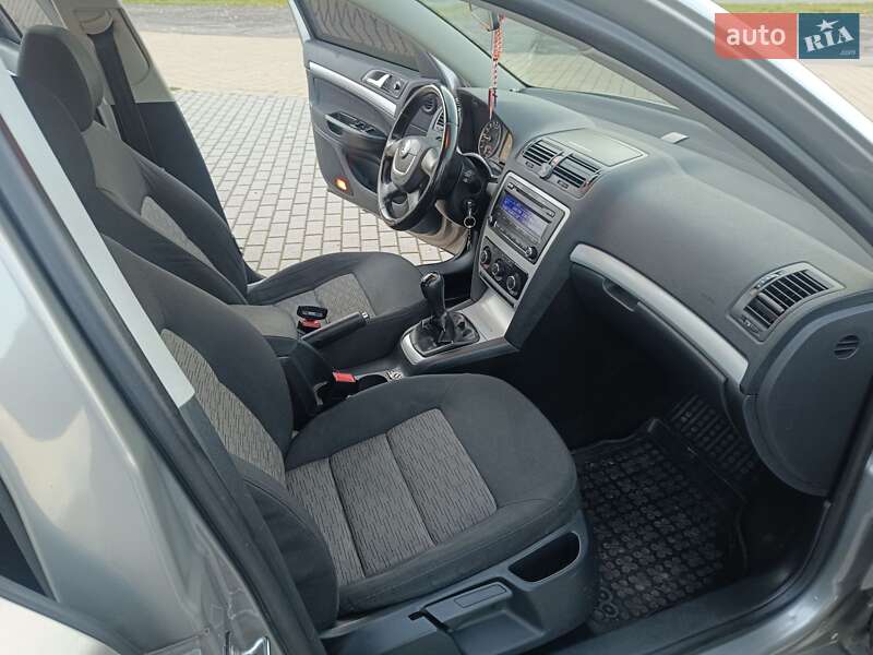 Универсал Skoda Octavia 2010 в Львове фото 29 Универсал Skoda Octavia 2010 в Львове