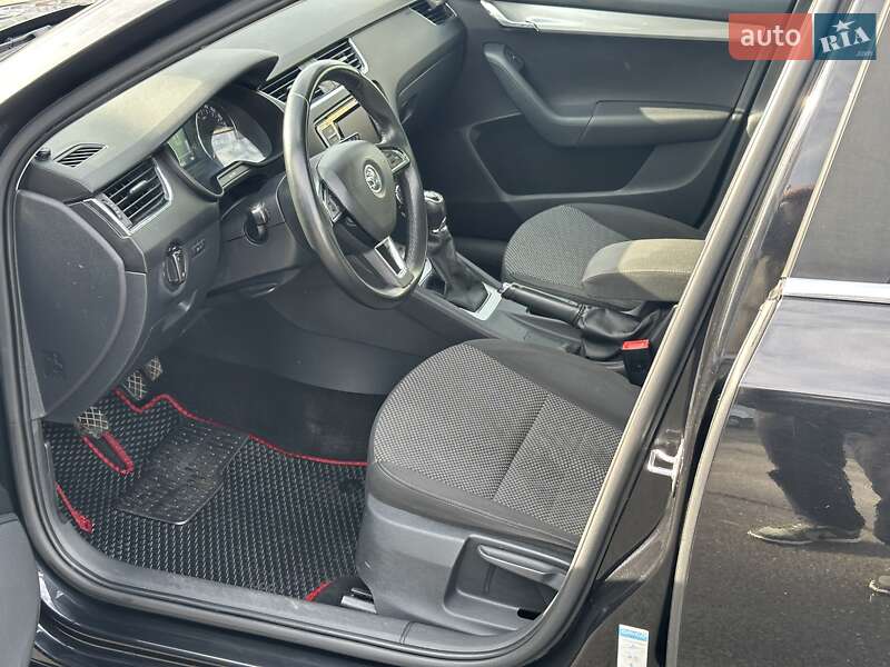 Ліфтбек Skoda Octavia 2013 в Києві фото 16 Ліфтбек Skoda Octavia 2013 в Києві
