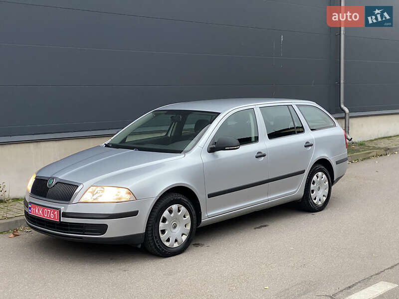 Універсал Skoda Octavia 2012 в Києві фото 6 Універсал Skoda Octavia 2012 в Києві