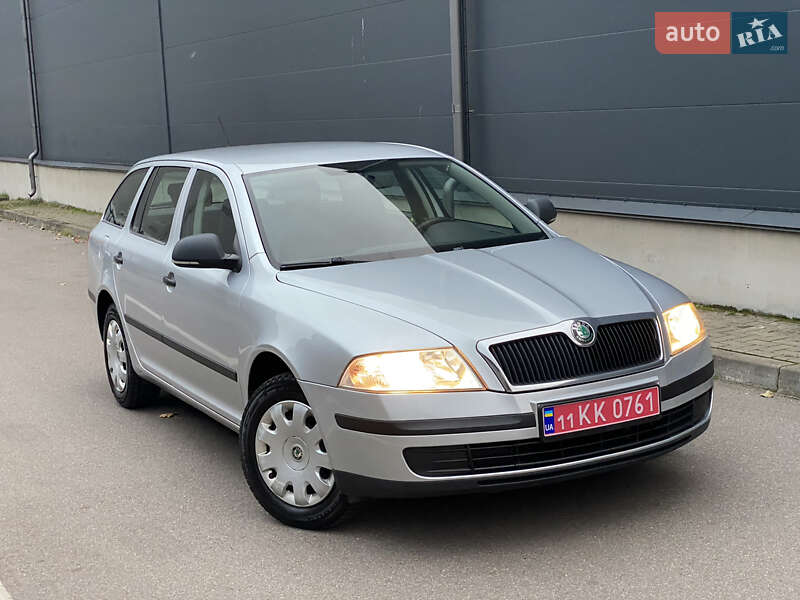 Універсал Skoda Octavia 2012 в Києві фото 30 Універсал Skoda Octavia 2012 в Києві