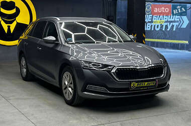 Универсал Skoda Octavia 2023 в Черновцах