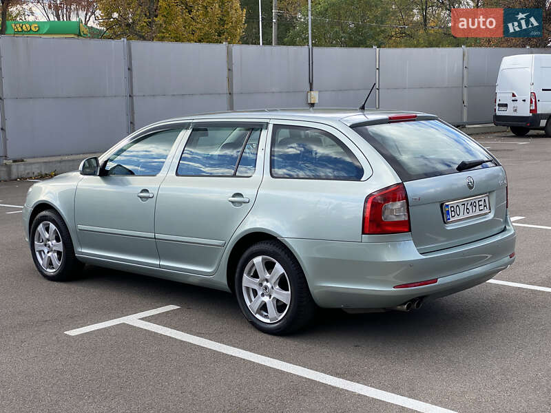 Универсал Skoda Octavia 2009 в Киеве фото 5 Универсал Skoda Octavia 2009 в Киеве