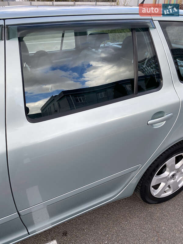 Универсал Skoda Octavia 2009 в Киеве фото 21 Универсал Skoda Octavia 2009 в Киеве