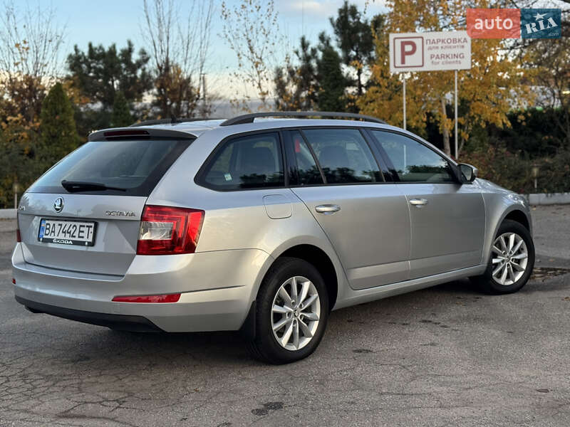 Универсал Skoda Octavia 2014 в Кропивницком фото 10 Универсал Skoda Octavia 2014 в Кропивницком