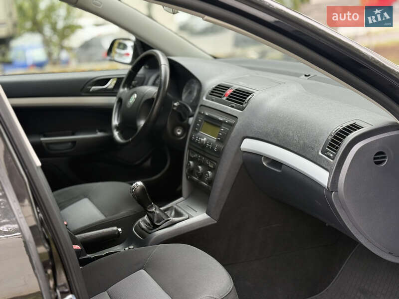 Лифтбек Skoda Octavia 2008 в Виннице