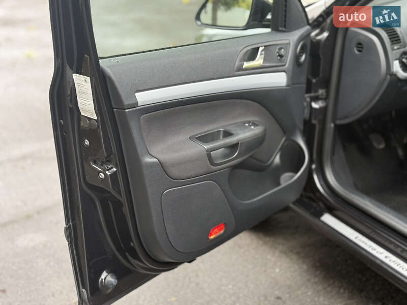 Лифтбек Skoda Octavia 2008 в Виннице