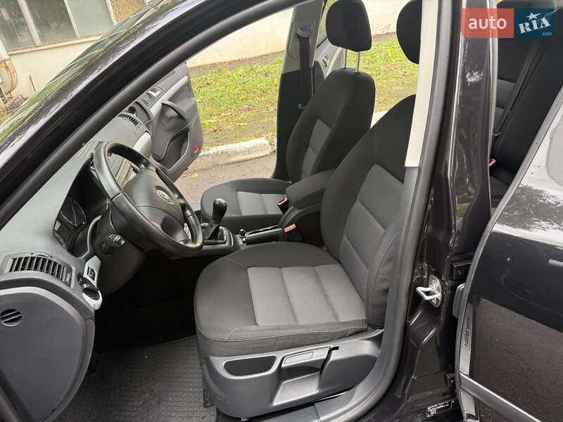 Лифтбек Skoda Octavia 2008 в Виннице