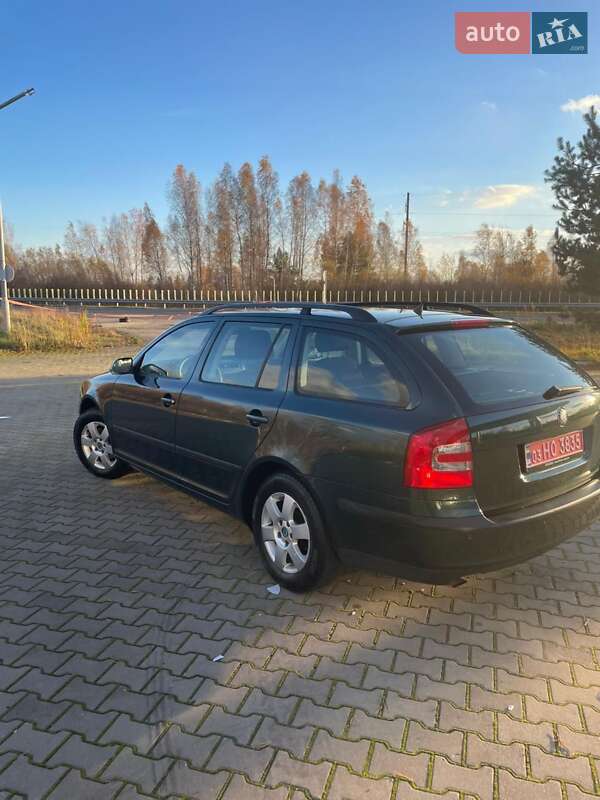 Універсал Skoda Octavia 2008 в Ковелі