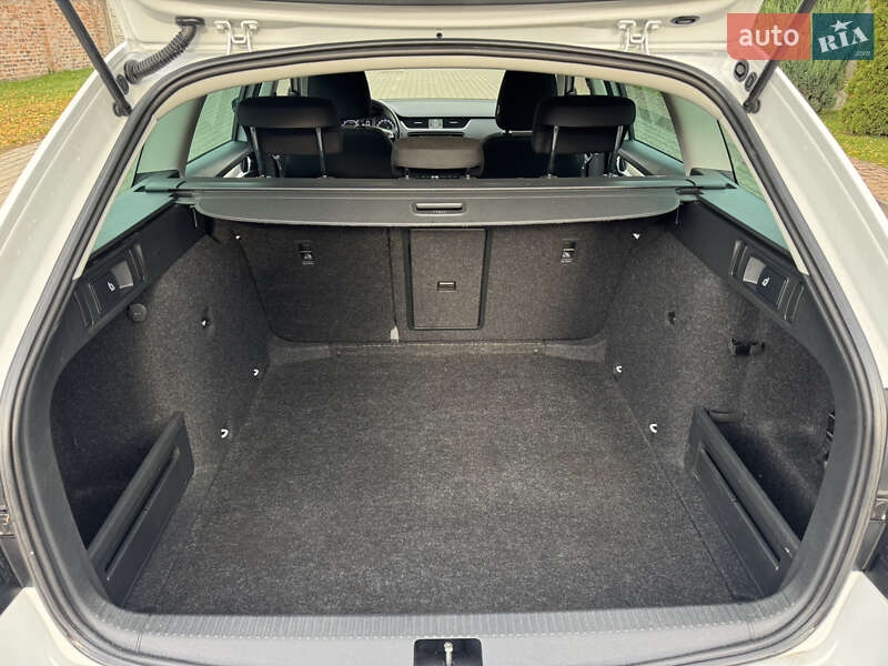 Універсал Skoda Octavia 2020 в Луцьку