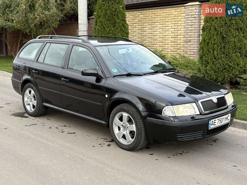 Универсал Skoda Octavia 2003 в Киеве