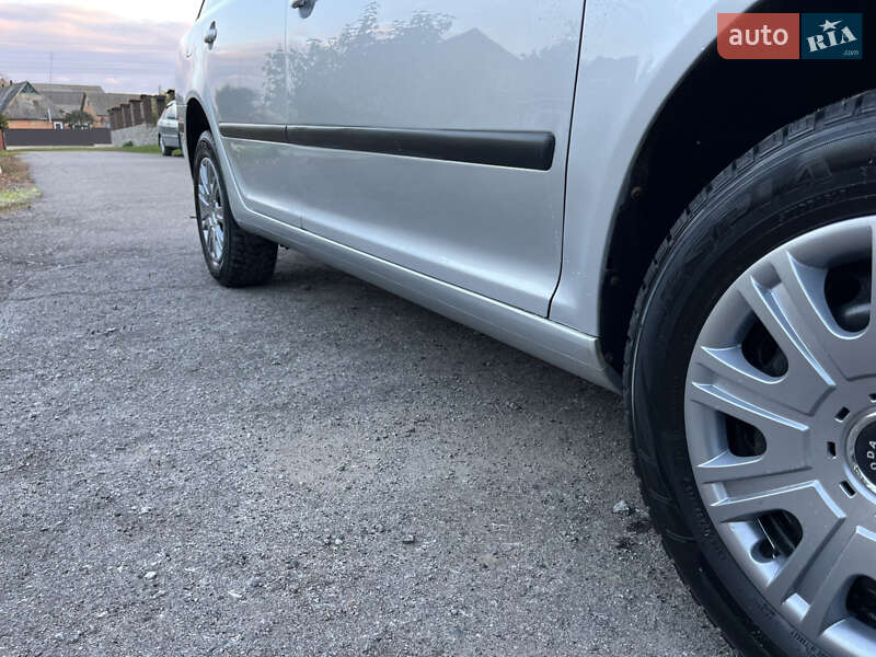 Універсал Skoda Octavia 2007 в Немирові