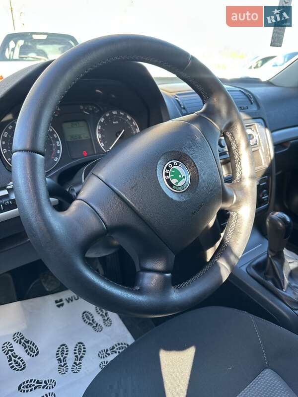 Універсал Skoda Octavia 2008 в Смілі фото 12 Універсал Skoda Octavia 2008 в Смілі