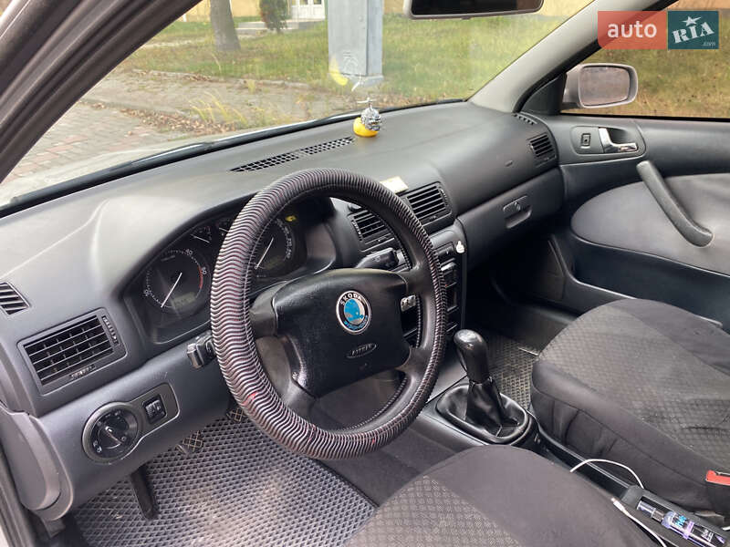 Універсал Skoda Octavia 2006 в Черняхові