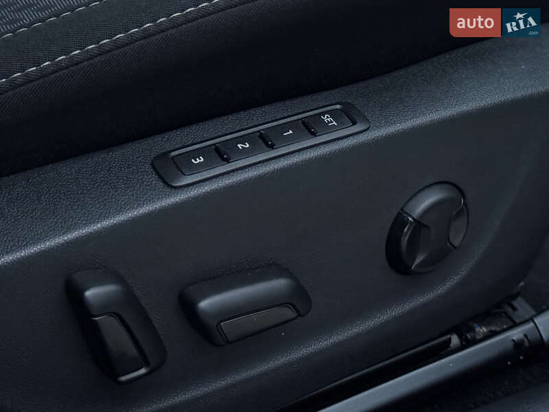 Универсал Skoda Octavia 2022 в Львове фото 58 Универсал Skoda Octavia 2022 в Львове