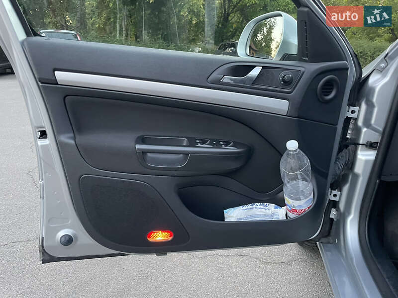 Універсал Skoda Octavia 2010 в Броварах