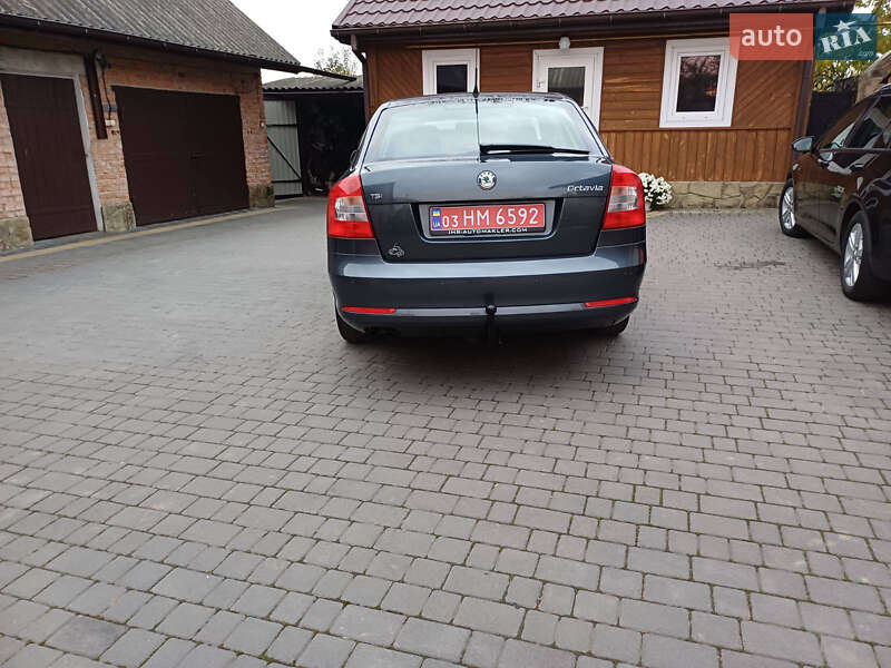 Лифтбек Skoda Octavia 2009 в Луцке