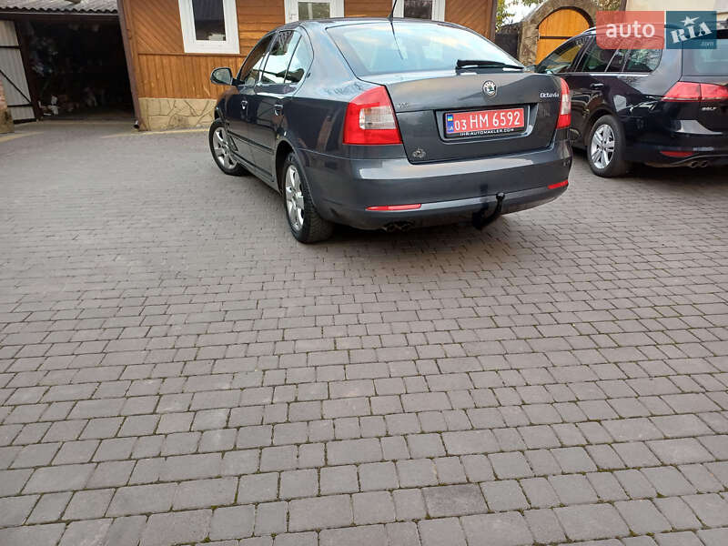 Лифтбек Skoda Octavia 2009 в Луцке