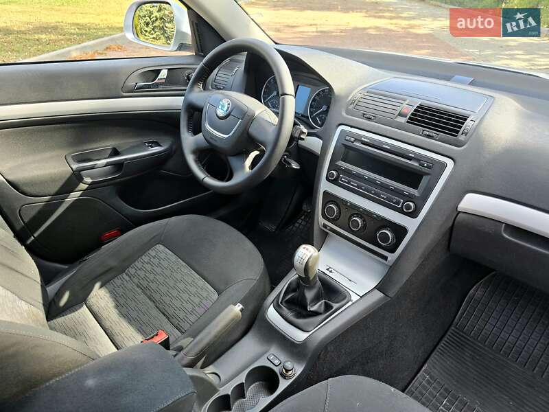 Универсал Skoda Octavia 2009 в Харькове фото 22 Универсал Skoda Octavia 2009 в Харькове