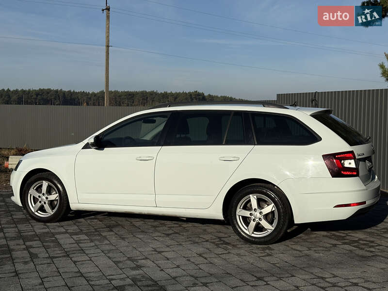 Універсал Skoda Octavia 2017 в Рівному