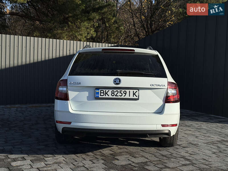 Універсал Skoda Octavia 2017 в Рівному