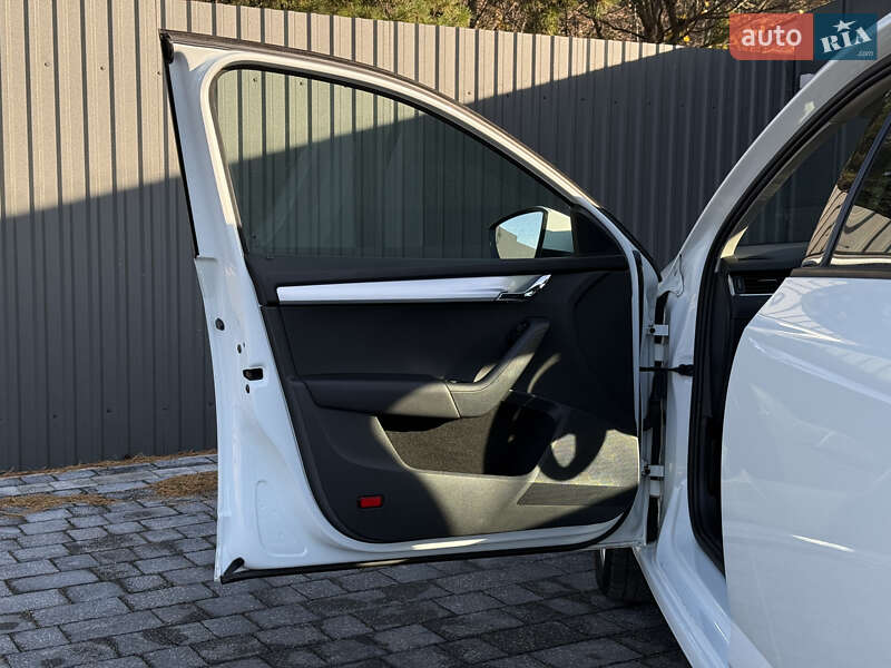 Універсал Skoda Octavia 2017 в Рівному