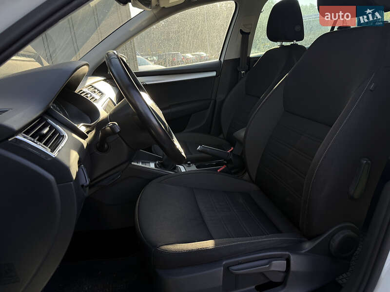 Універсал Skoda Octavia 2017 в Рівному
