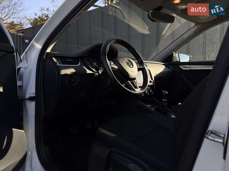 Універсал Skoda Octavia 2017 в Рівному