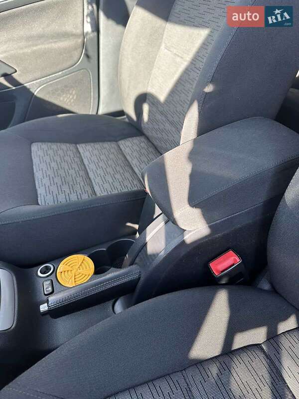 Универсал Skoda Octavia 2013 в Буске фото 13 Универсал Skoda Octavia 2013 в Буске