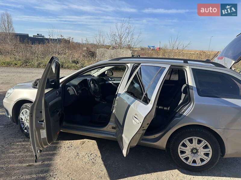 Универсал Skoda Octavia 2013 в Буске фото 14 Универсал Skoda Octavia 2013 в Буске