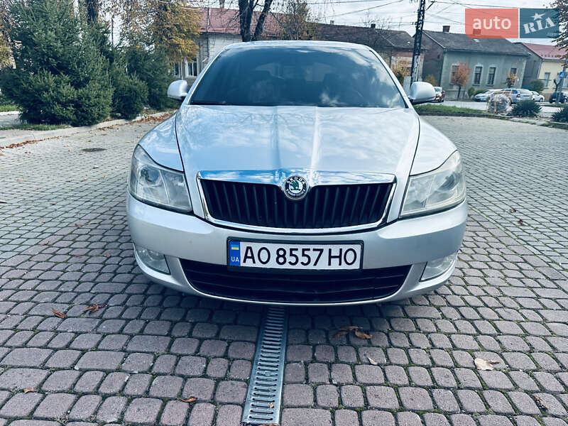 Лифтбек Skoda Octavia 2010 в Мукачево