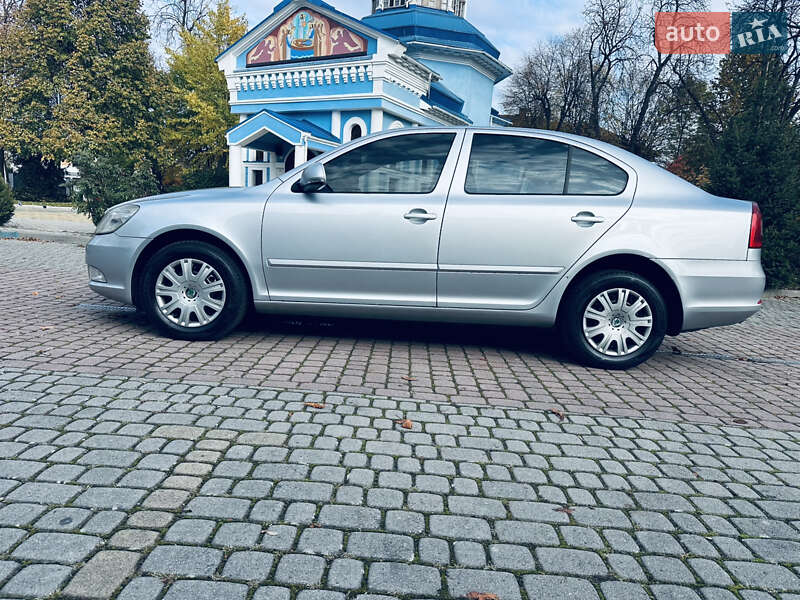 Лифтбек Skoda Octavia 2010 в Мукачево
