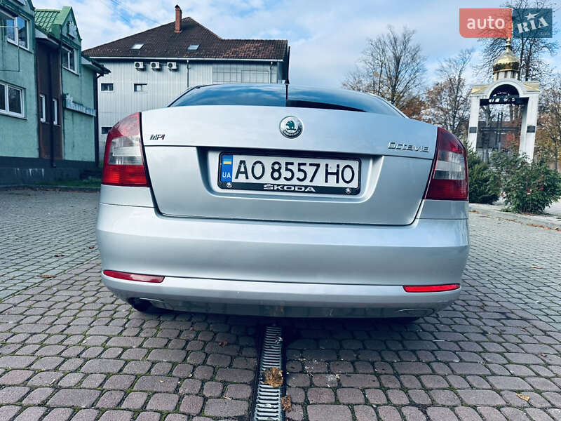 Лифтбек Skoda Octavia 2010 в Мукачево