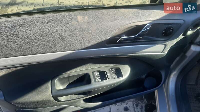 Універсал Skoda Octavia 2009 в Локачах фото 6 Універсал Skoda Octavia 2009 в Локачах