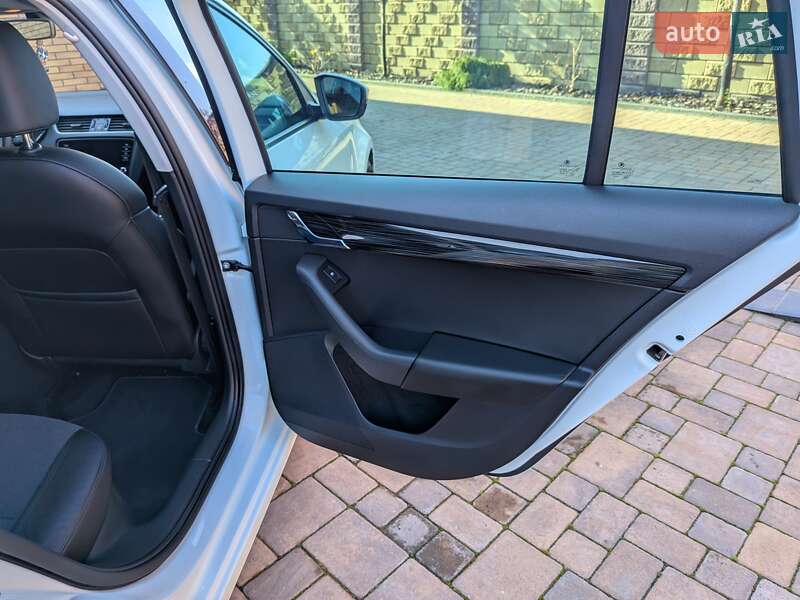 Универсал Skoda Octavia 2018 в Луцке фото 27 Универсал Skoda Octavia 2018 в Луцке