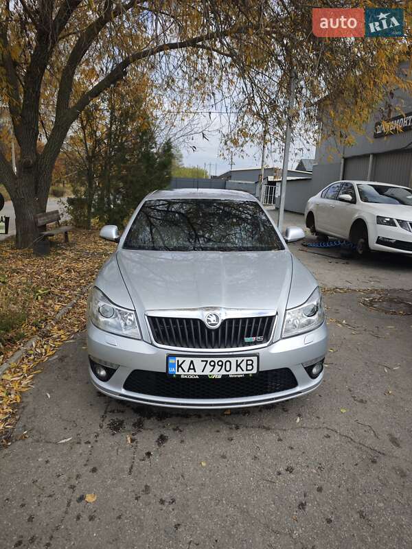 Ліфтбек Skoda Octavia 2010 в Кропивницькому