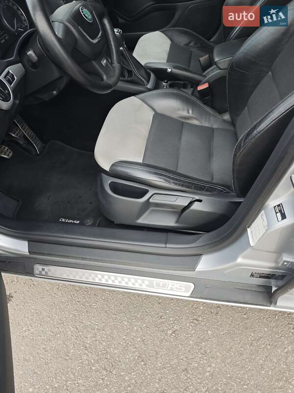 Ліфтбек Skoda Octavia 2010 в Кропивницькому