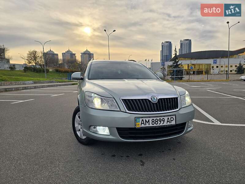 Skoda Octavia 2012 Skoda Octavia 2012